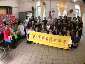 探訪「香港慈星閣仁愛安老院」，為老人們慶祝母親節
