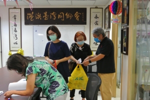 衛服部疾病管制署提供台灣製醫療口罩購買